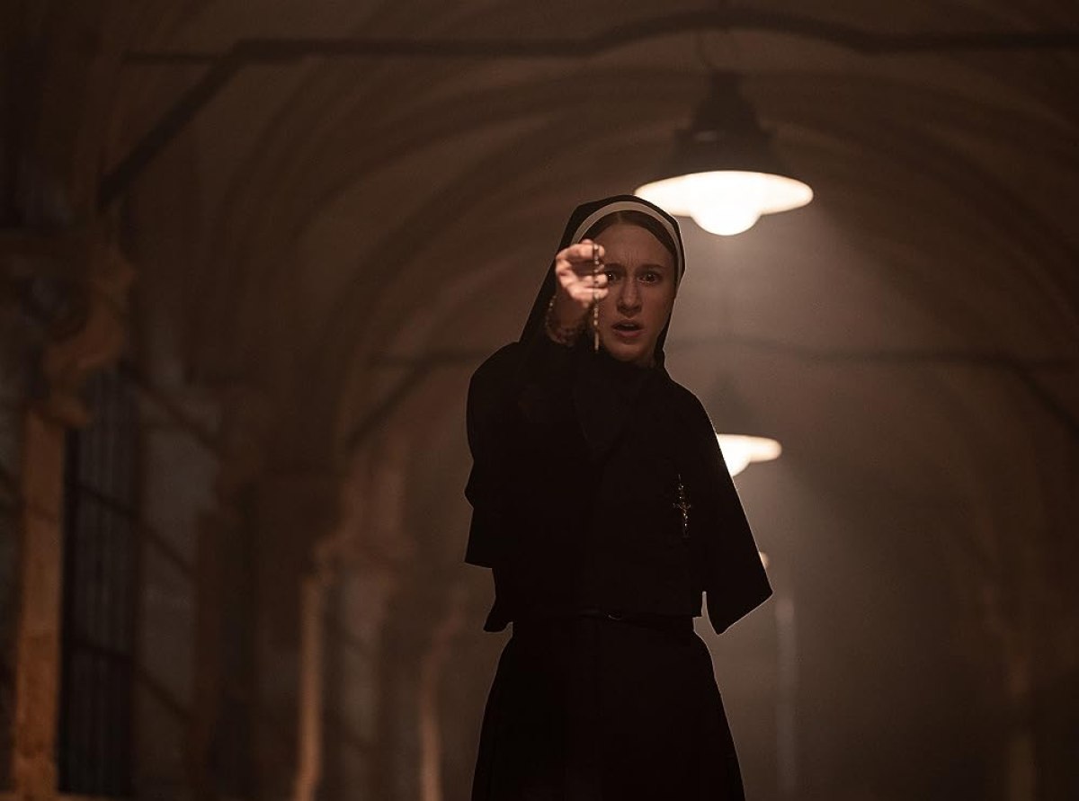 Новости кино звезд: Вышел трейлер хоррора «Проклятие монахини 2»: Таисса Фармига возвращается в сиквеле вселенной «Заклятия»