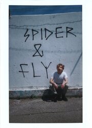 Spider & Fly из фильмографии Майкл Патрик Расселл в главной роли.