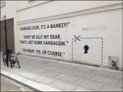 Фото Banksy