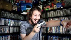 Фото Caddicarus