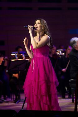 Фото Idina Menzel Live: Barefoot at the Symphony