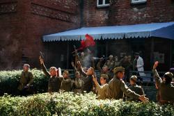 Фото По законам военного времени