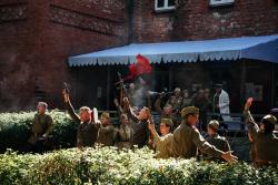 Фото По законам военного времени