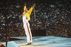 Фото Queen: Live at Wembley Stadium