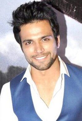 Фото Rithvik Dhanjani