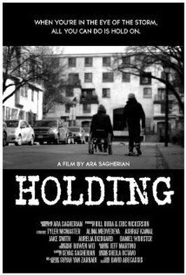 Holding - лучший фильм в фильмографии Jake Smith