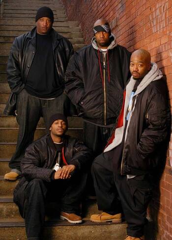 Фото Outlawz.