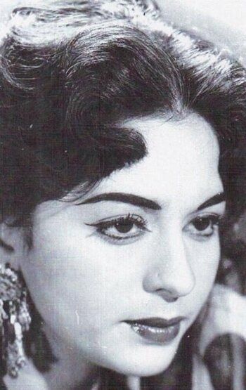 Фото Sabiha Khanum.