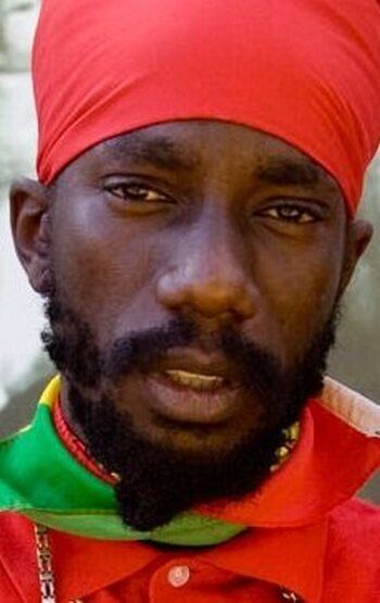 Фото Sizzla.