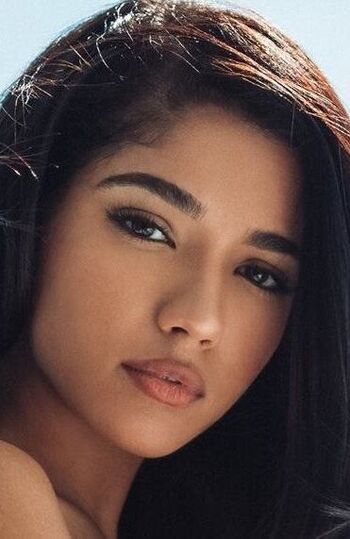 Фото Yovanna Ventura.